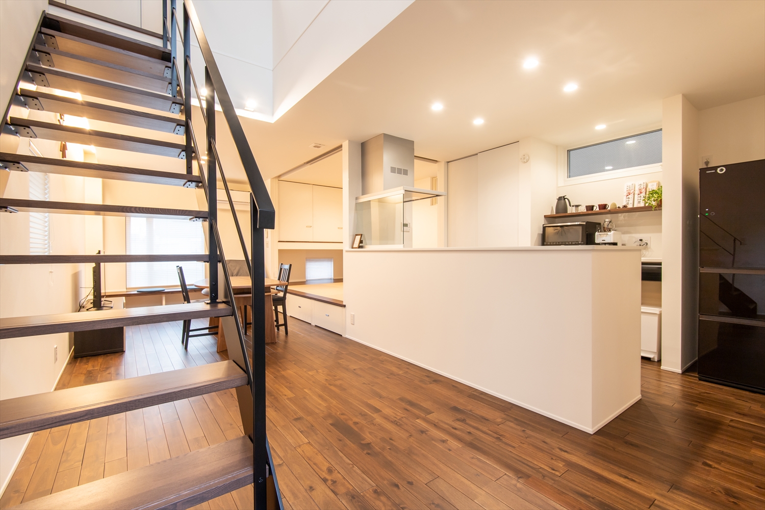 R+ house