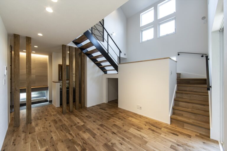 光あふれるスキップフロアと大収納の家｜東京都国分寺市の注文住宅【R+house施工事例】