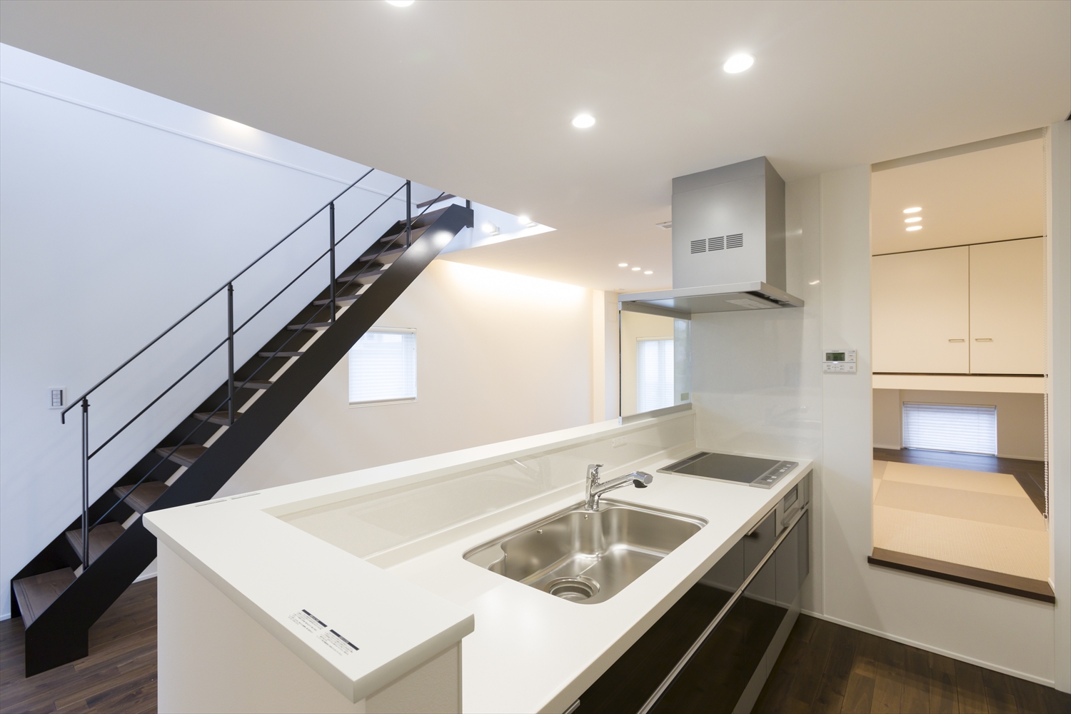 R+ house