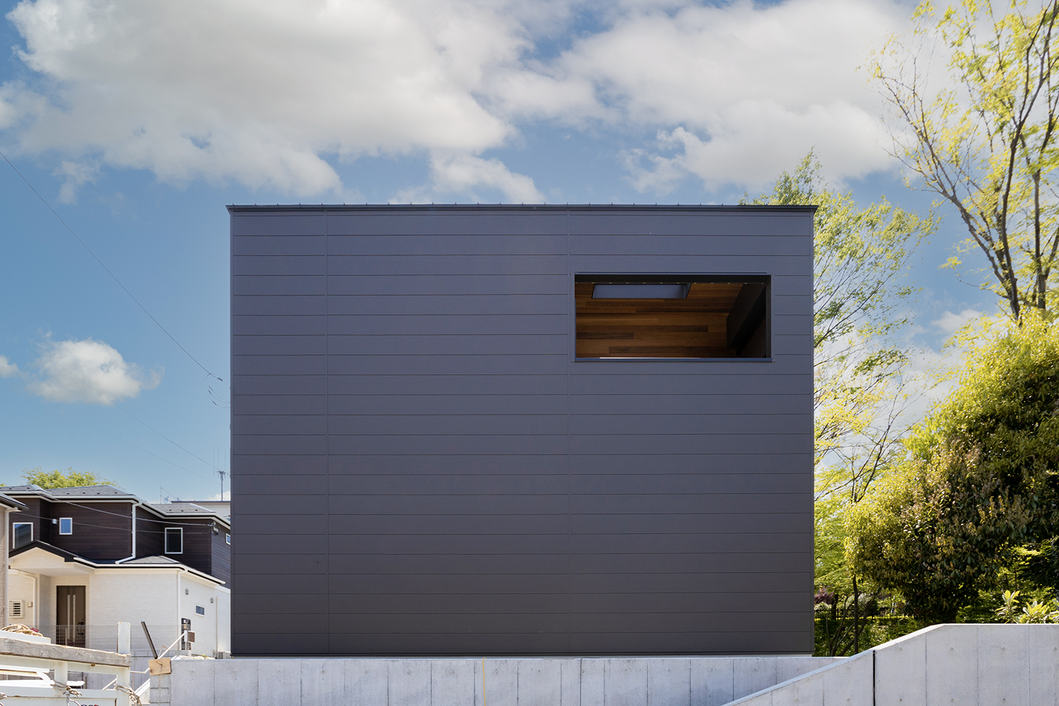 R+ house