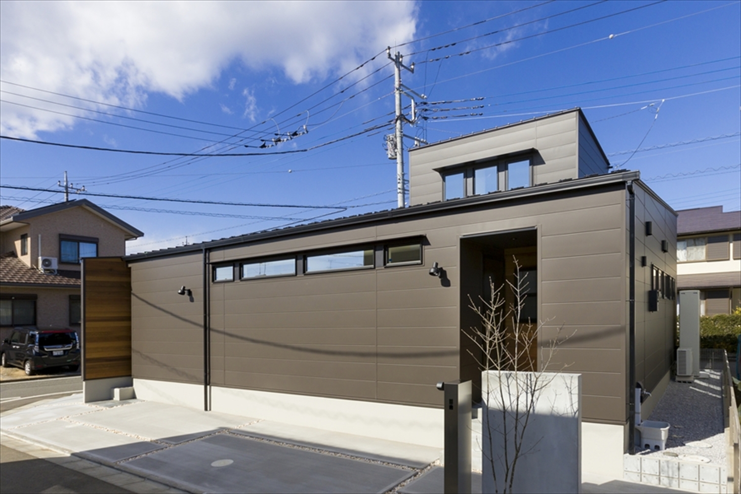 R+ house