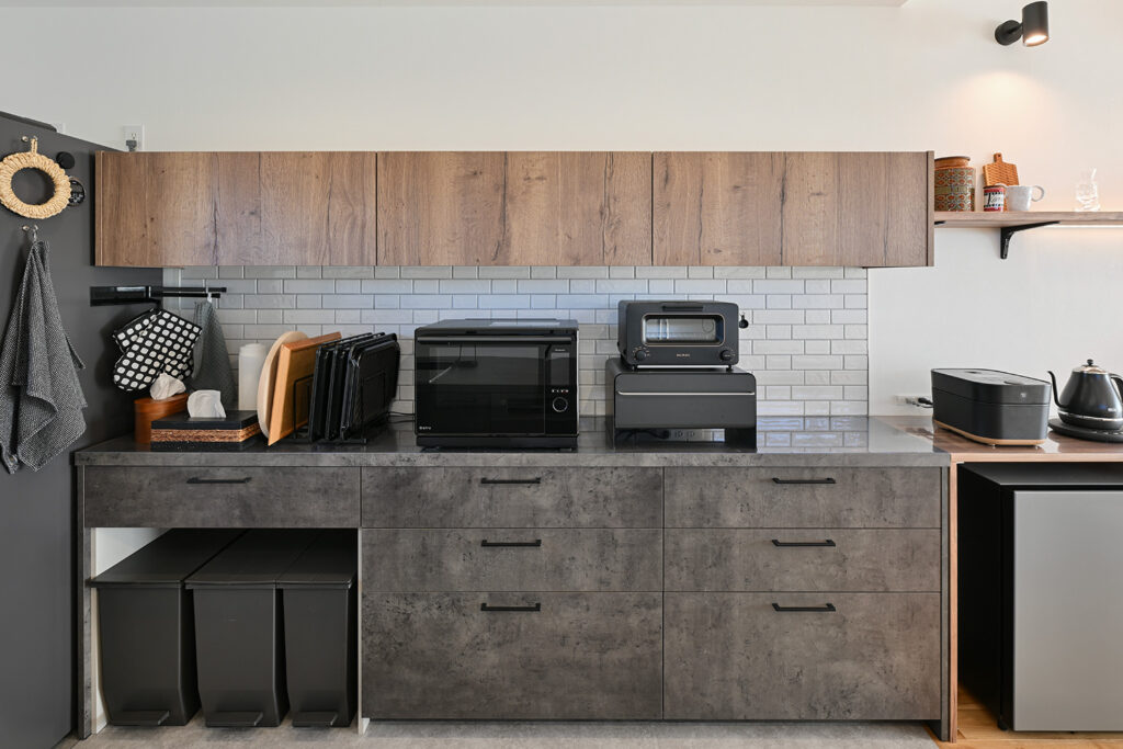 キッチン家電とコンセント配置の例