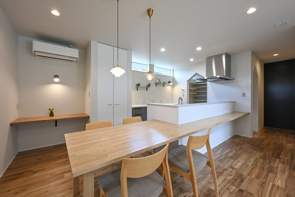 家事動線と回遊動線を両立したLDKの実例