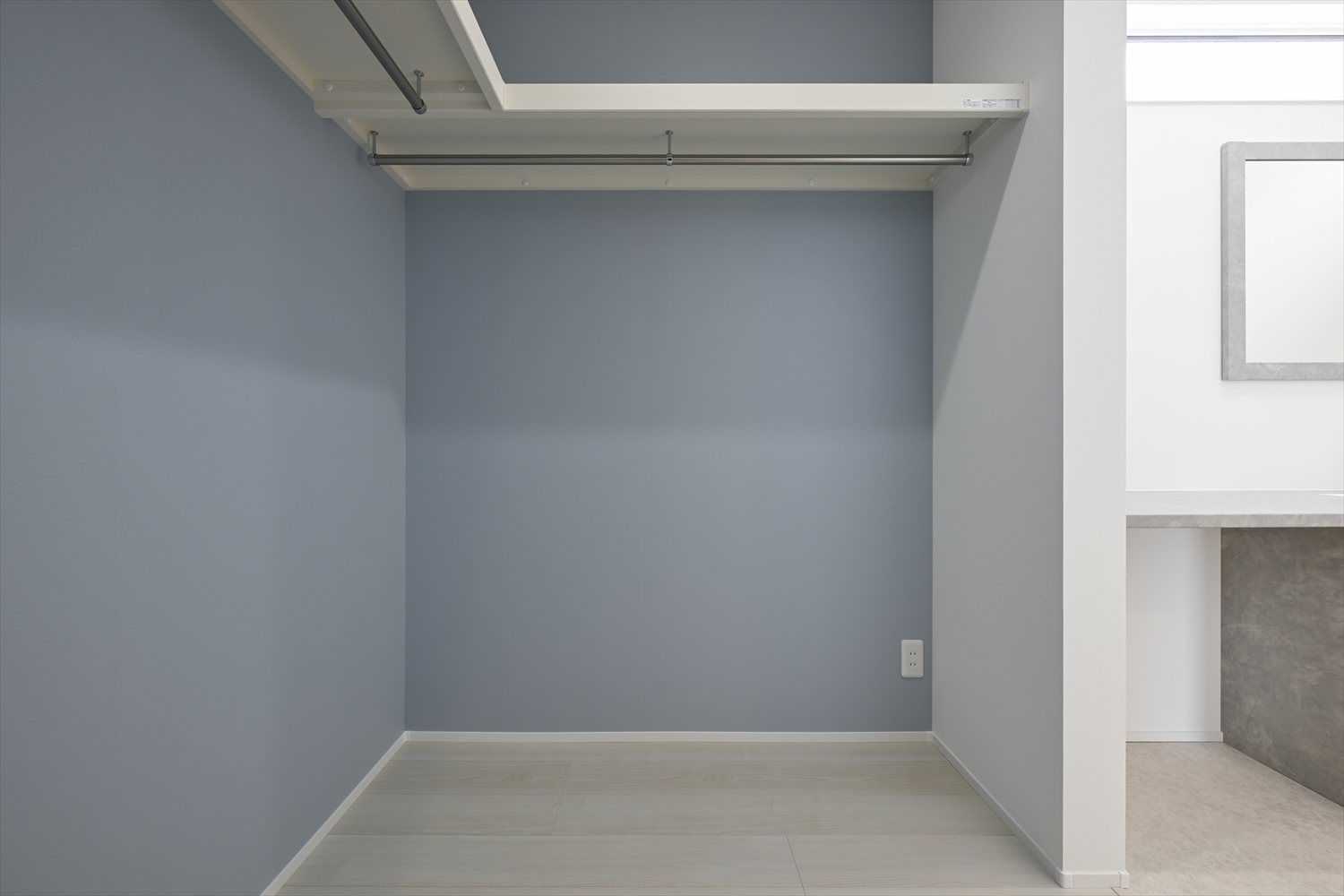 ファミリークローゼット（衣類をまとめて管理できる収納）