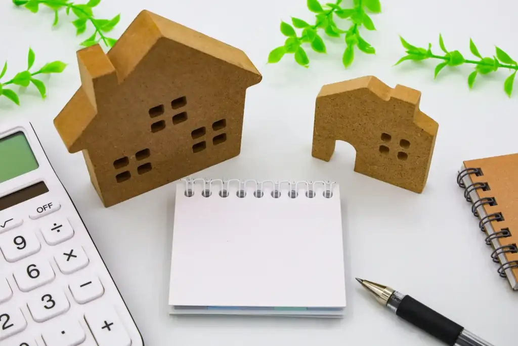 housing-loan-down-payment-basics | アップルホーム 住宅ローンの頭金と諸費用を確認するための電卓と住宅模型
